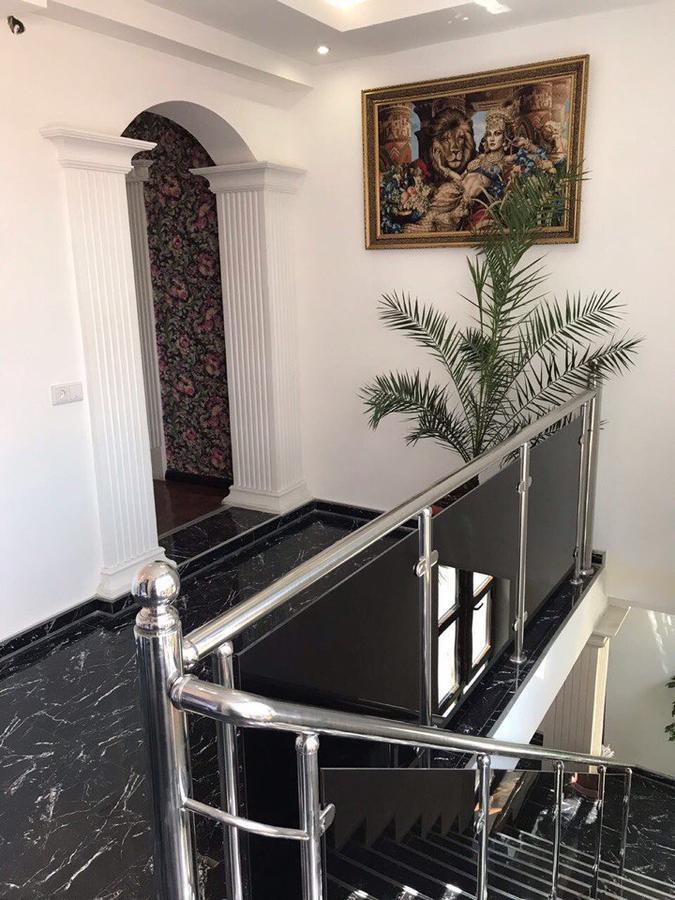 Nina Mini Hotel Gagra Buitenkant foto